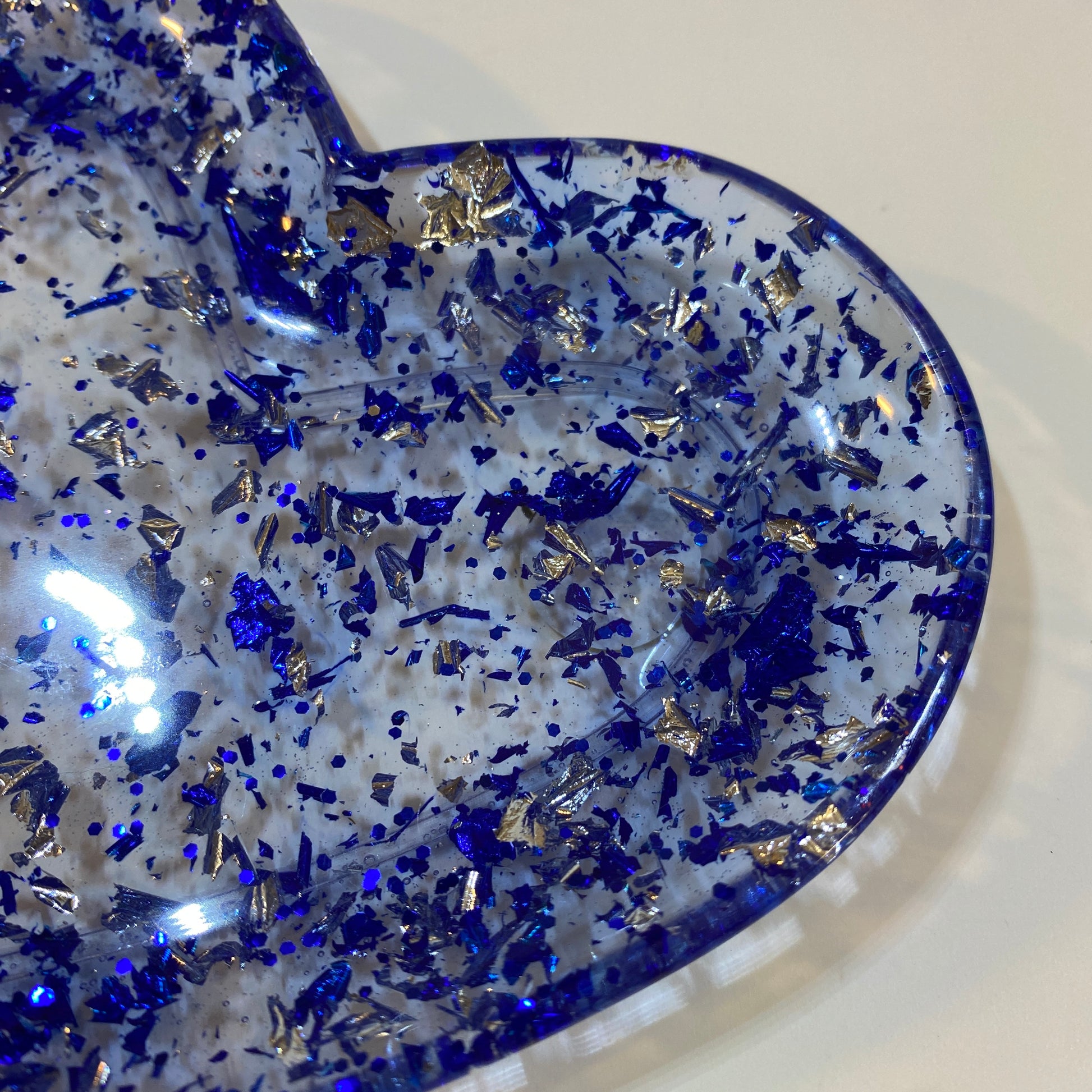 vide poches coeur bleu feuilles argent résine epoxy