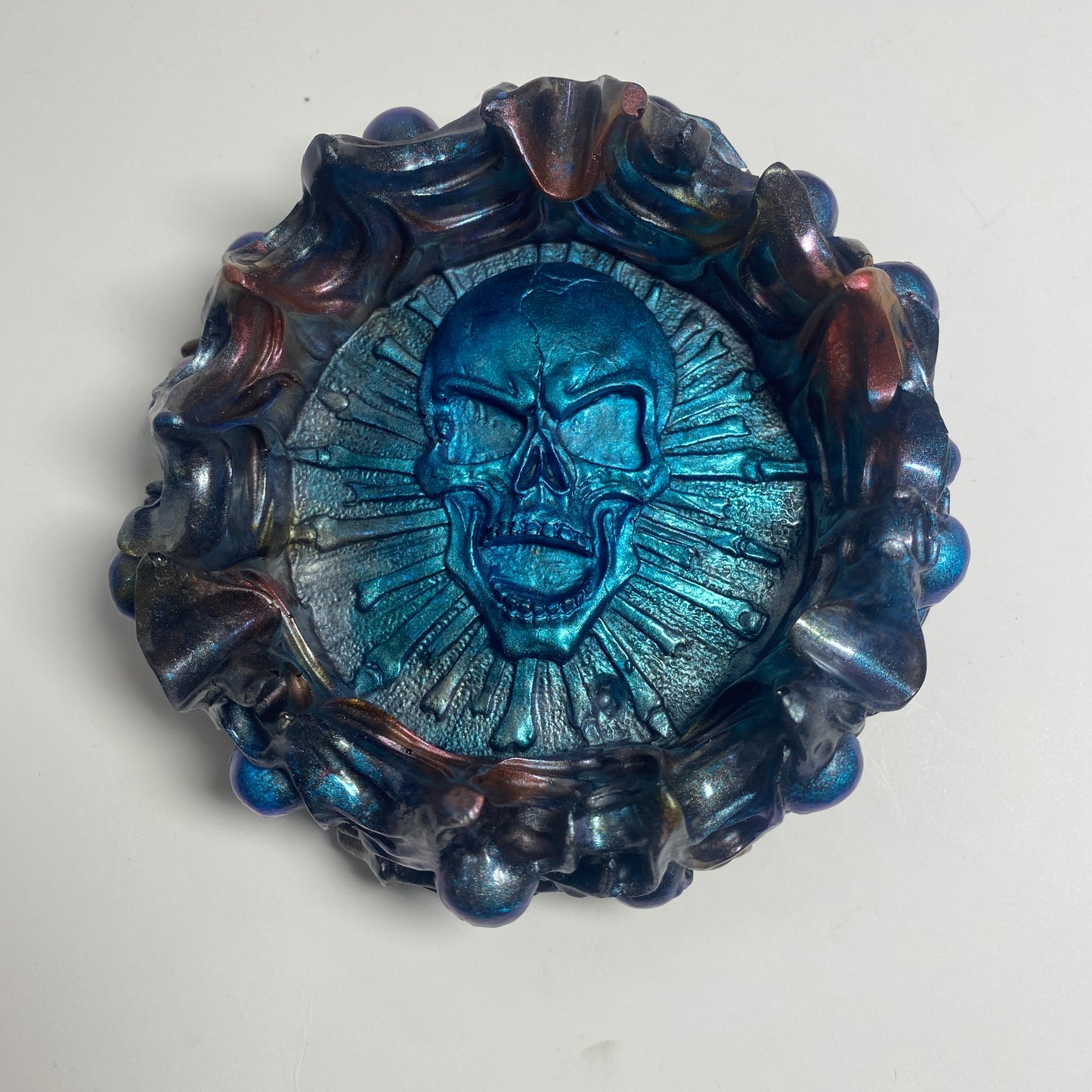 cendrier skull tetes de mort 3d résine epoxy bleu métallisé