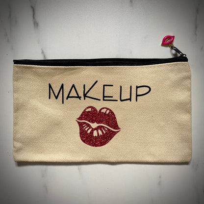 Pochette Makeup Kiss en jute