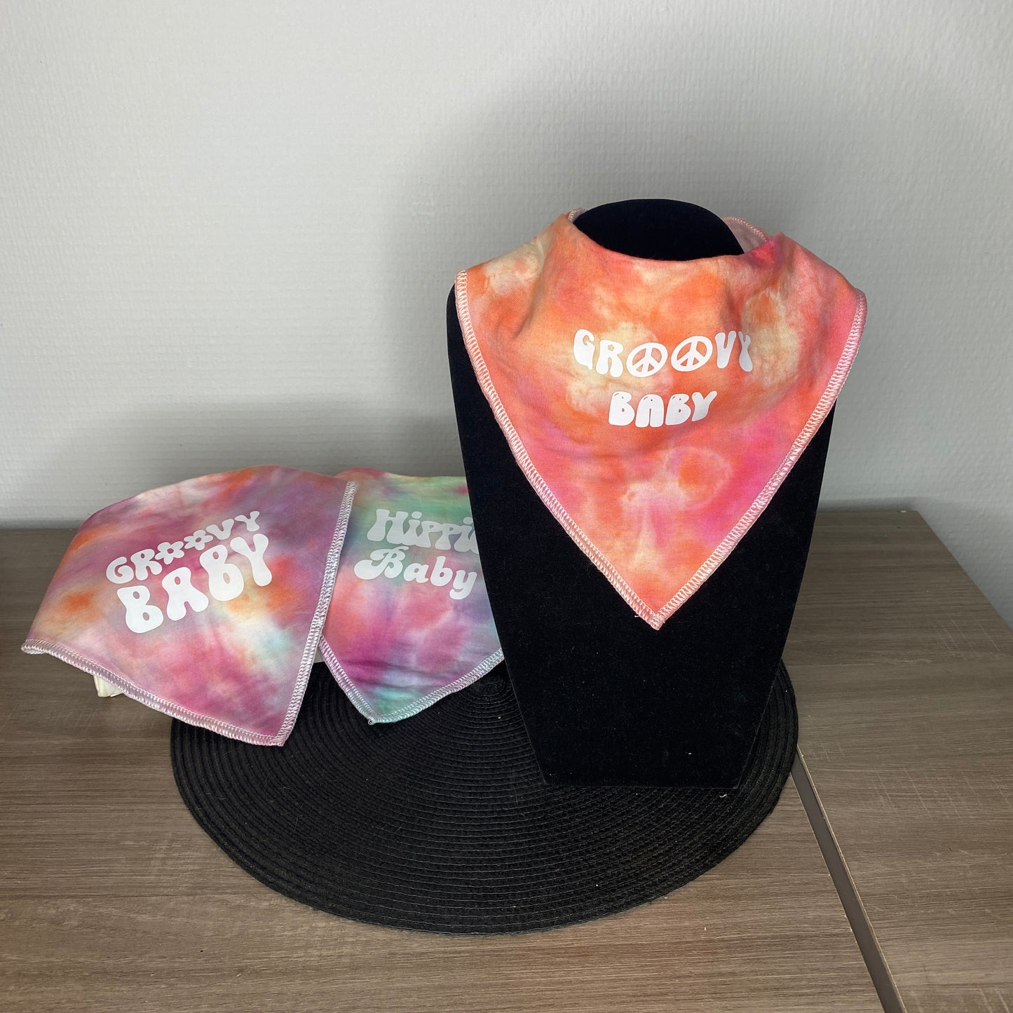 Bavoir triangle tie & dye  "Hippie Baby"